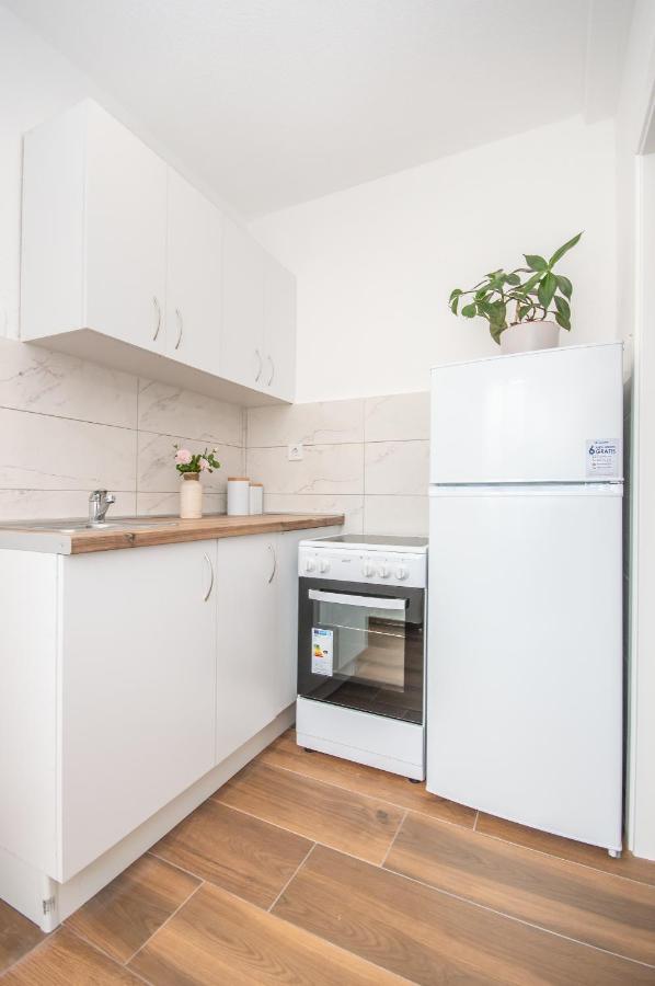 Seafront Apartment كوتور المظهر الخارجي الصورة